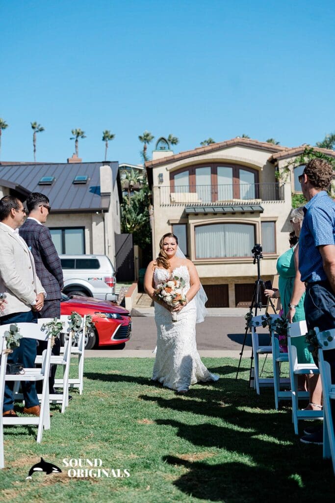 Angela + Raymond La Jolla Cove Bridge Club Wedding // Angela + Raymond -