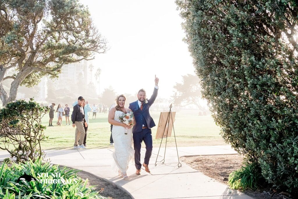 Angela + Raymond La Jolla Cove Bridge Club Wedding // Angela + Raymond -