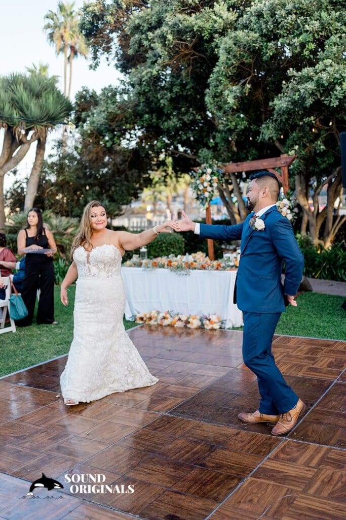 Angela + Raymond La Jolla Cove Bridge Club Wedding // Angela + Raymond -