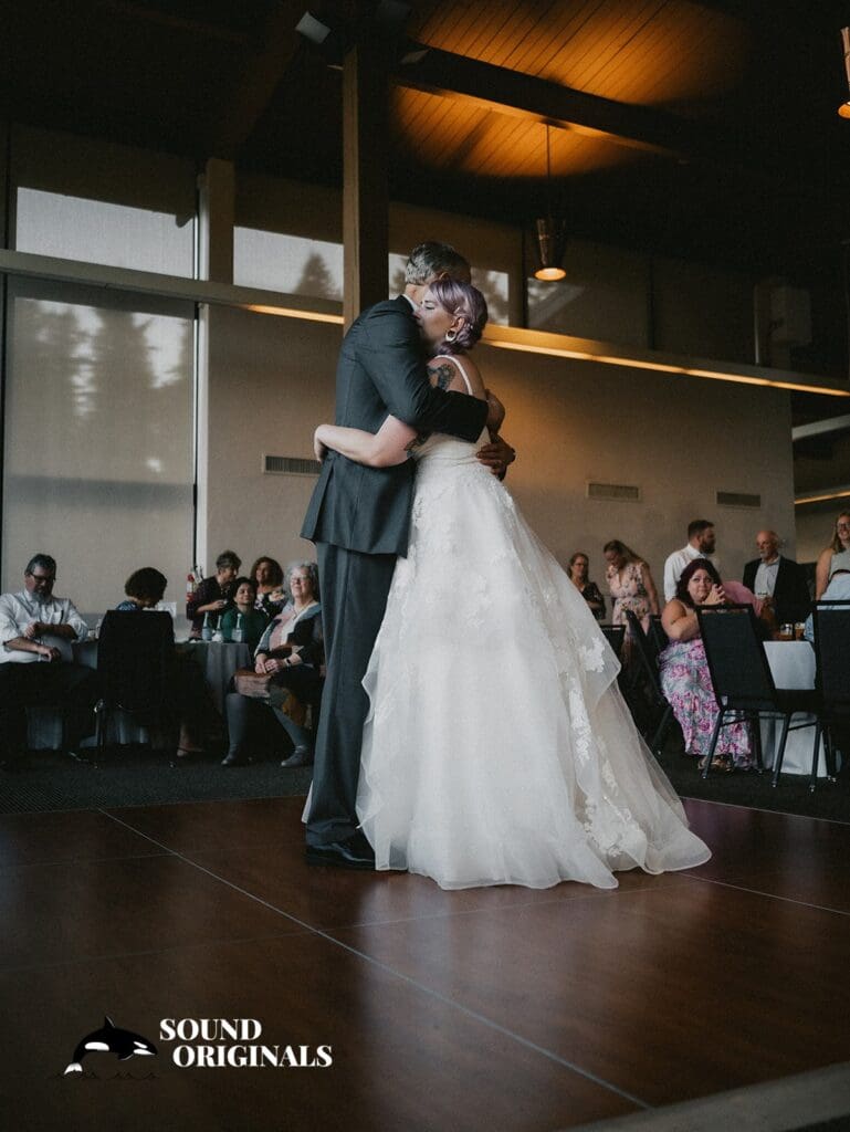 Lake Wilderness Lodge Wedding // Shannon + Louis -