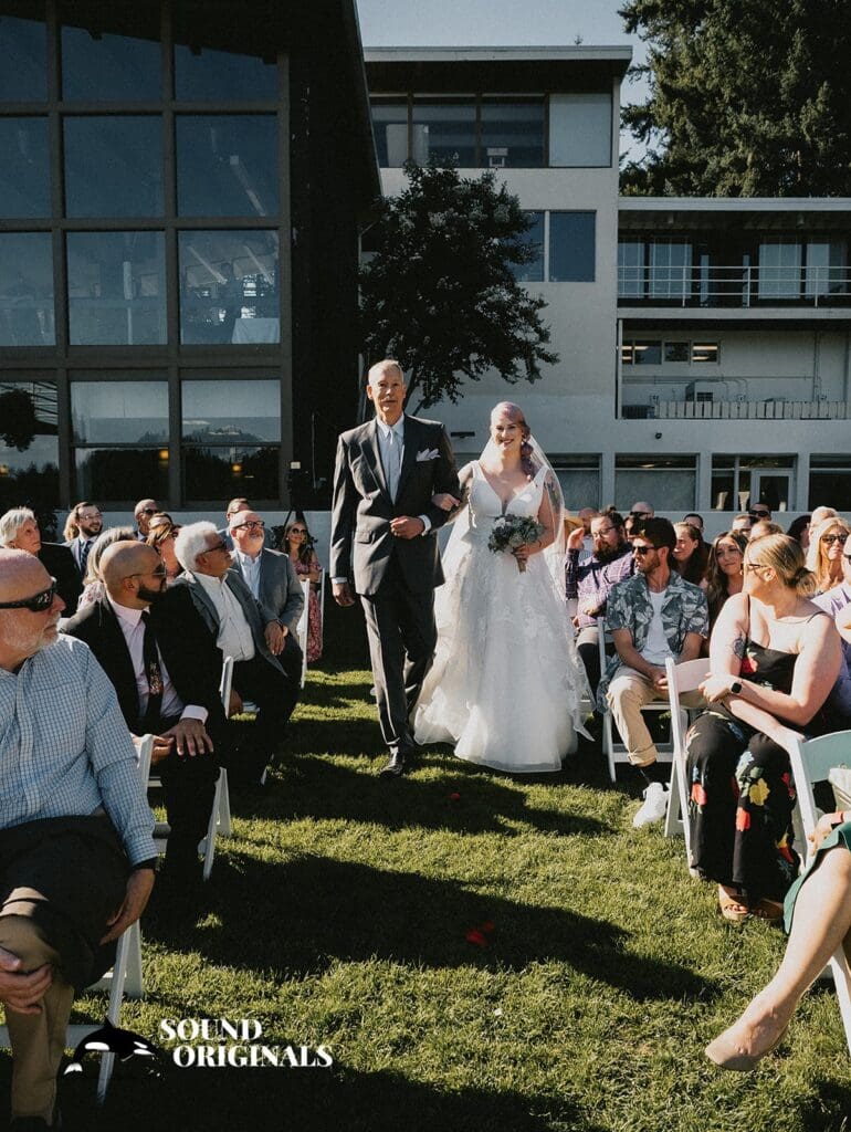 Lake Wilderness Lodge Wedding // Shannon + Louis -