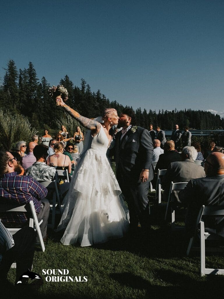 Lake Wilderness Lodge Wedding // Shannon + Louis -
