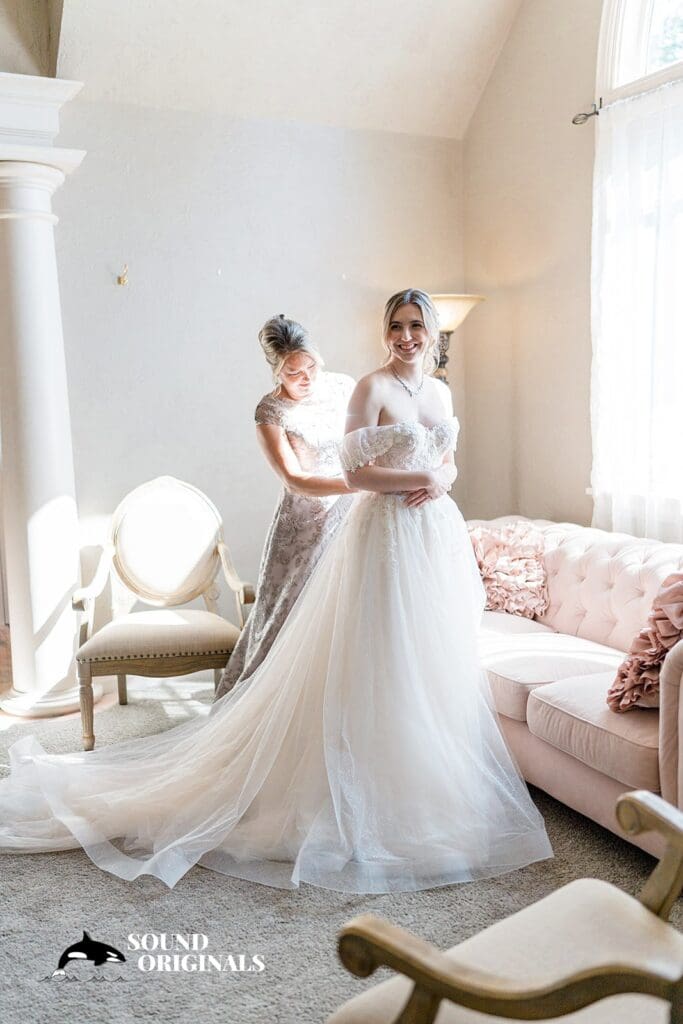 Laurel Creek Manor Wedding // Courtney + Brandon -