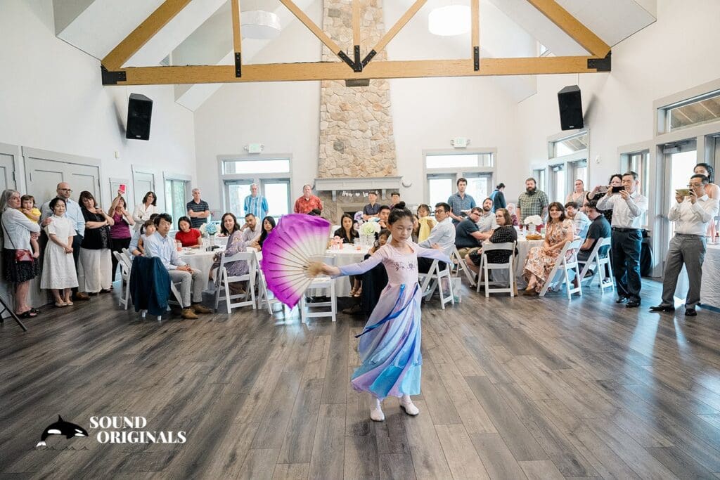 Redmond Ridge Event Center Wedding // Lukas + Han -