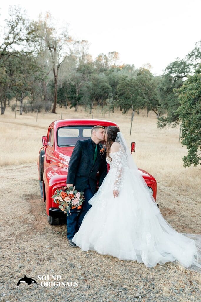 River Highlands Ranch Wedding // Taylor + Nathaniel -