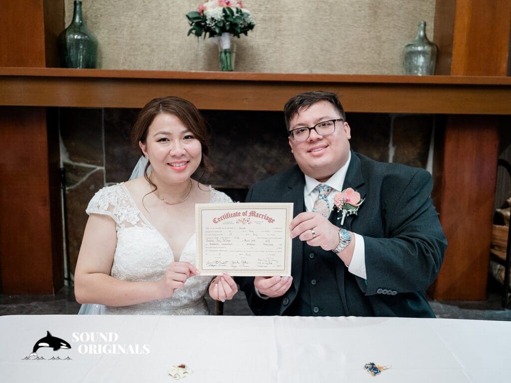 Salish Lodge & Spa Wedding // Bradley & Rungnapa -