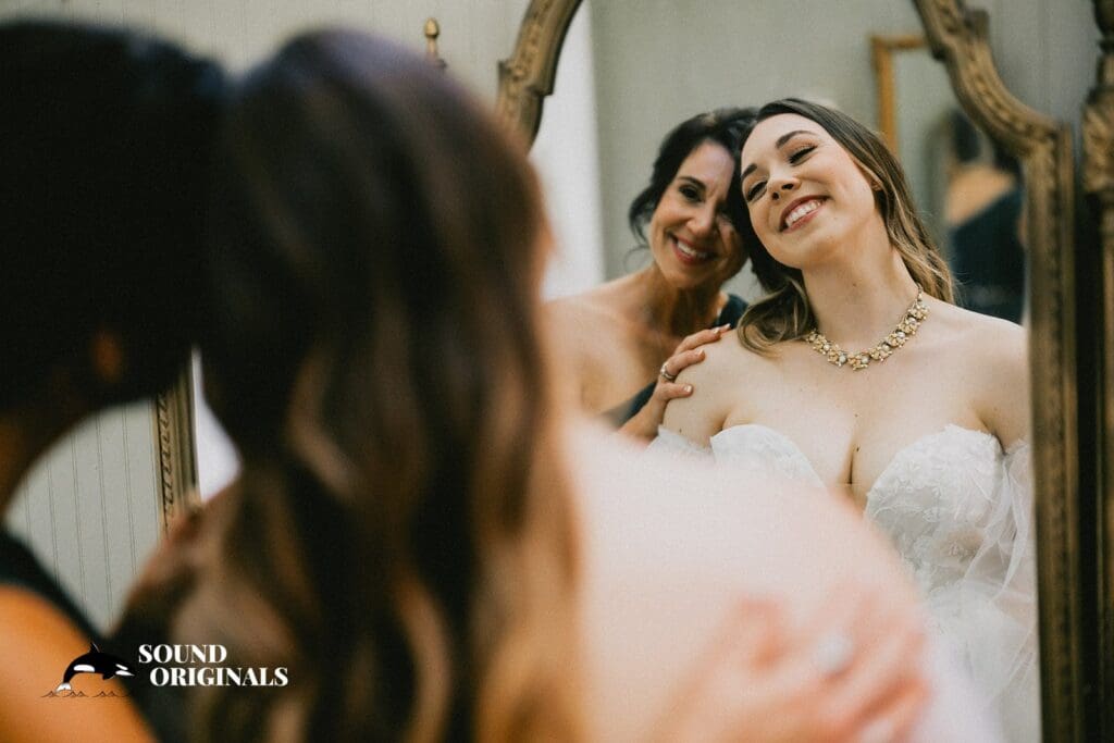Alex + Hunter Wellspring Spa & Retreat Wedding // Alex + Hunter -