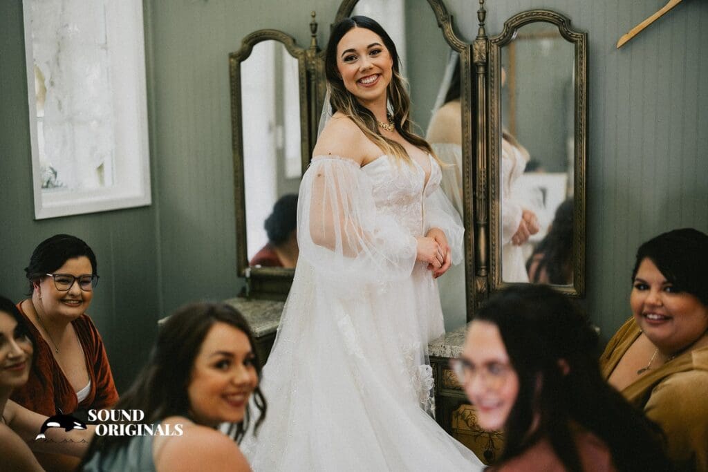 Alex + Hunter Wellspring Spa & Retreat Wedding // Alex + Hunter -