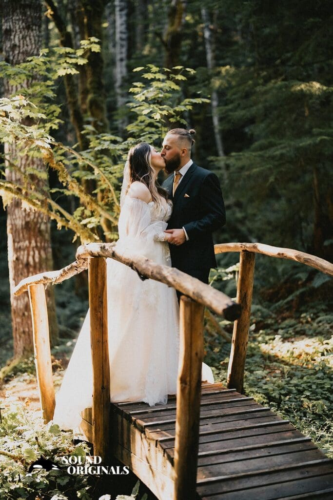 Alex + Hunter Wellspring Spa & Retreat Wedding // Alex + Hunter -
