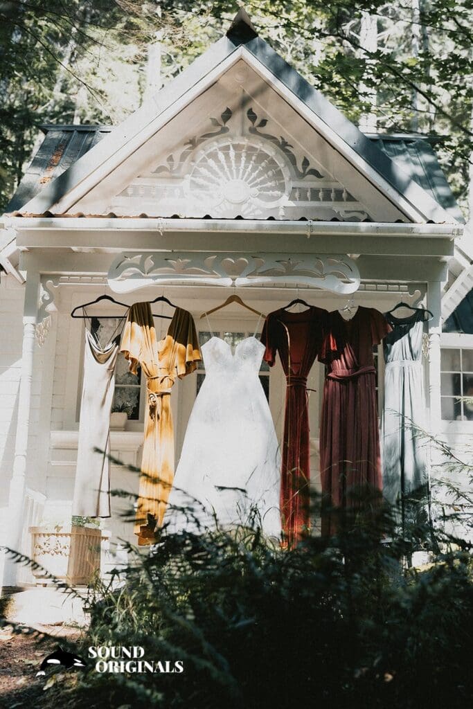 Alex + Hunter Wellspring Spa & Retreat Wedding // Alex + Hunter -