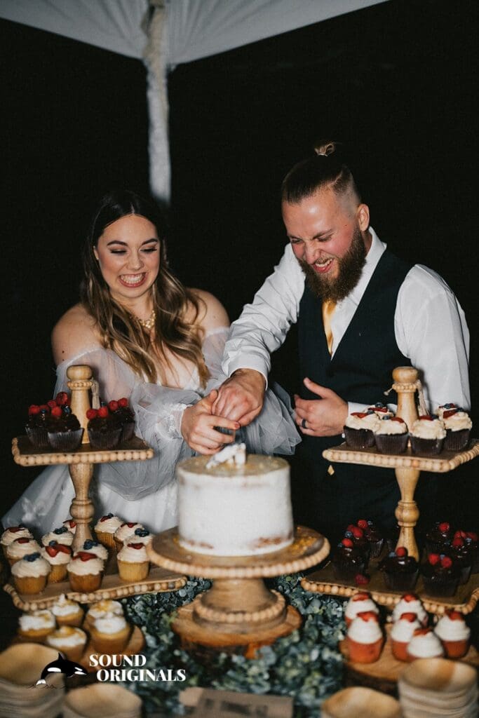 Alex + Hunter Wellspring Spa & Retreat Wedding // Alex + Hunter -