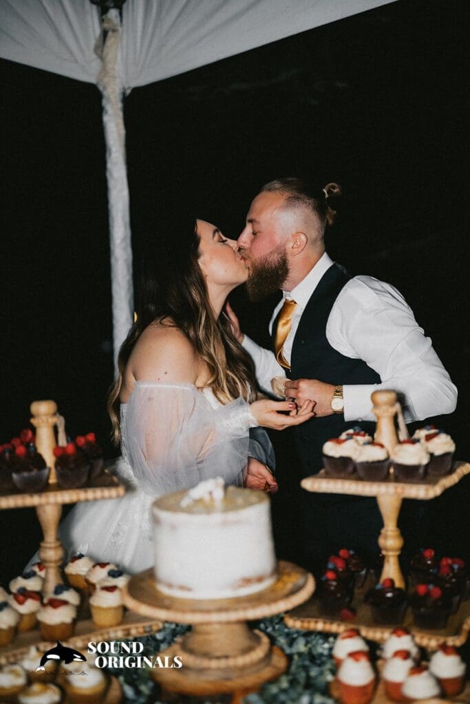 Alex + Hunter Wellspring Spa & Retreat Wedding // Alex + Hunter -