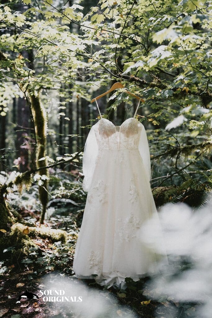 Alex + Hunter Wellspring Spa & Retreat Wedding // Alex + Hunter -