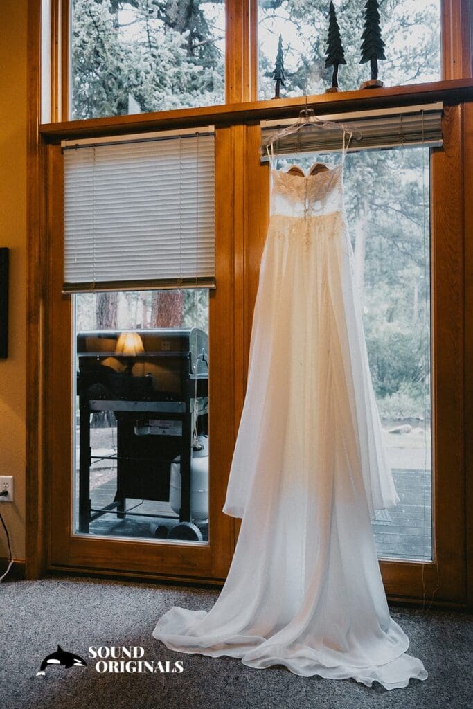 Julie + Tony YMCA of the Rockies Wedding // Julie + Tony -