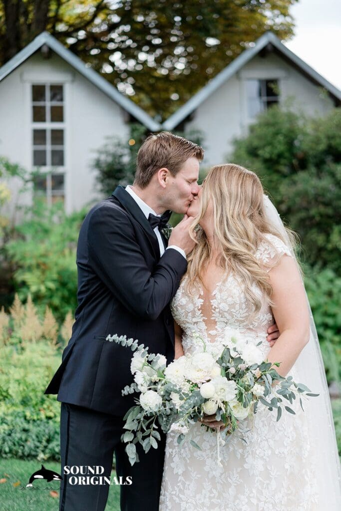 Roche Harbor Resort Wedding // Kelsey & Leighton -