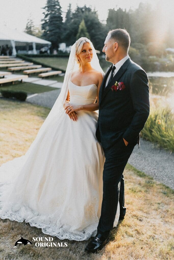 Gray Bridge Wedding // Kyla + Mason -