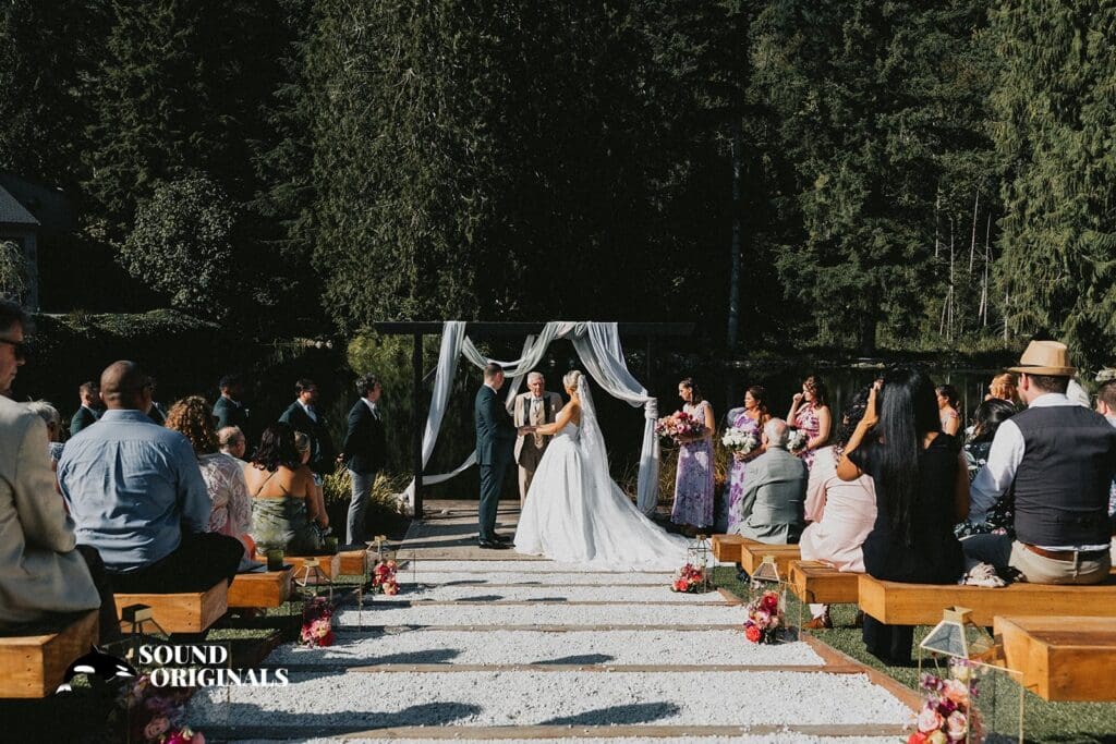 Gray Bridge Wedding // Kyla + Mason -