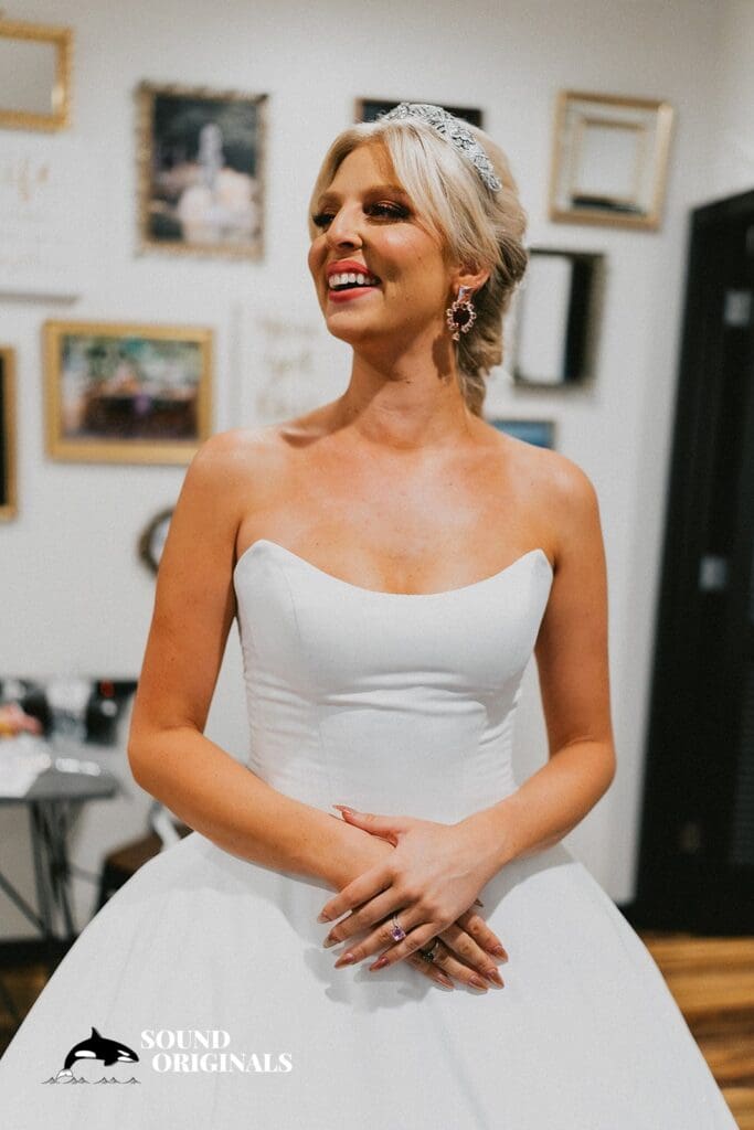 Gray Bridge Wedding // Kyla + Mason -
