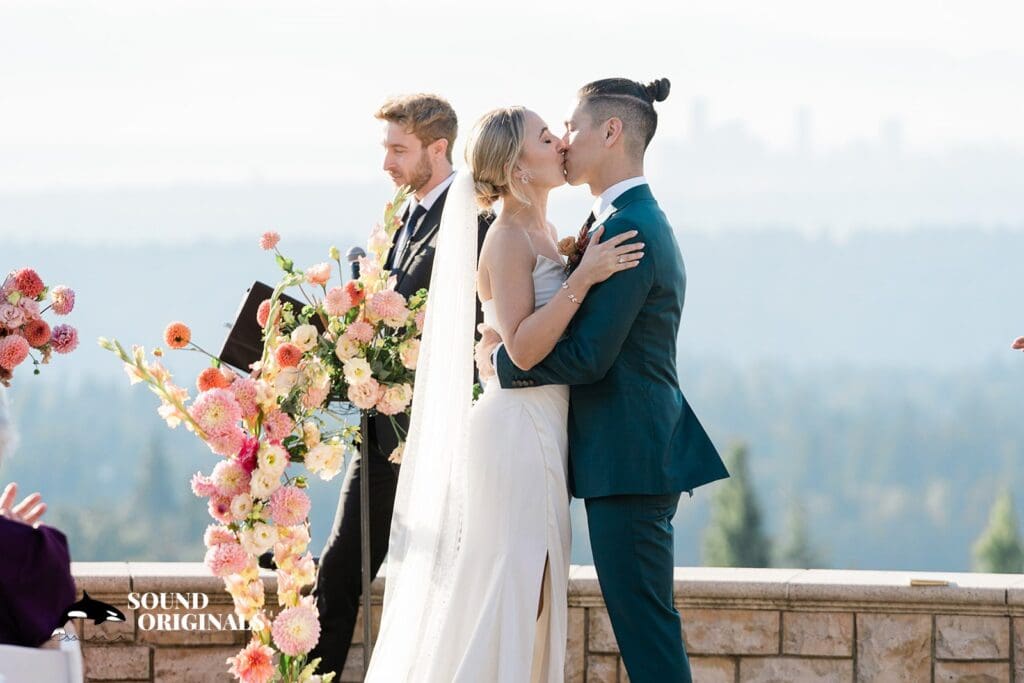 Jill + Bobby The Golf Club at Newcastle Wedding // Jill + Bobby -