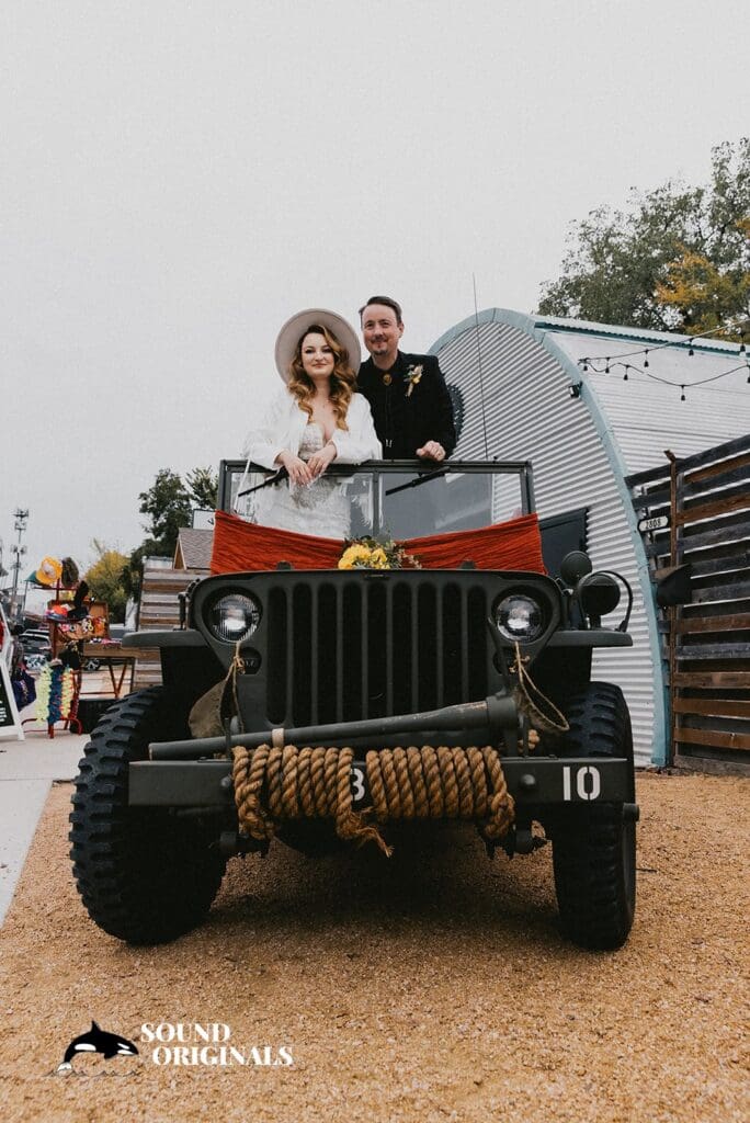 The Vintage Rail Wedding // Tracie + Aaron -