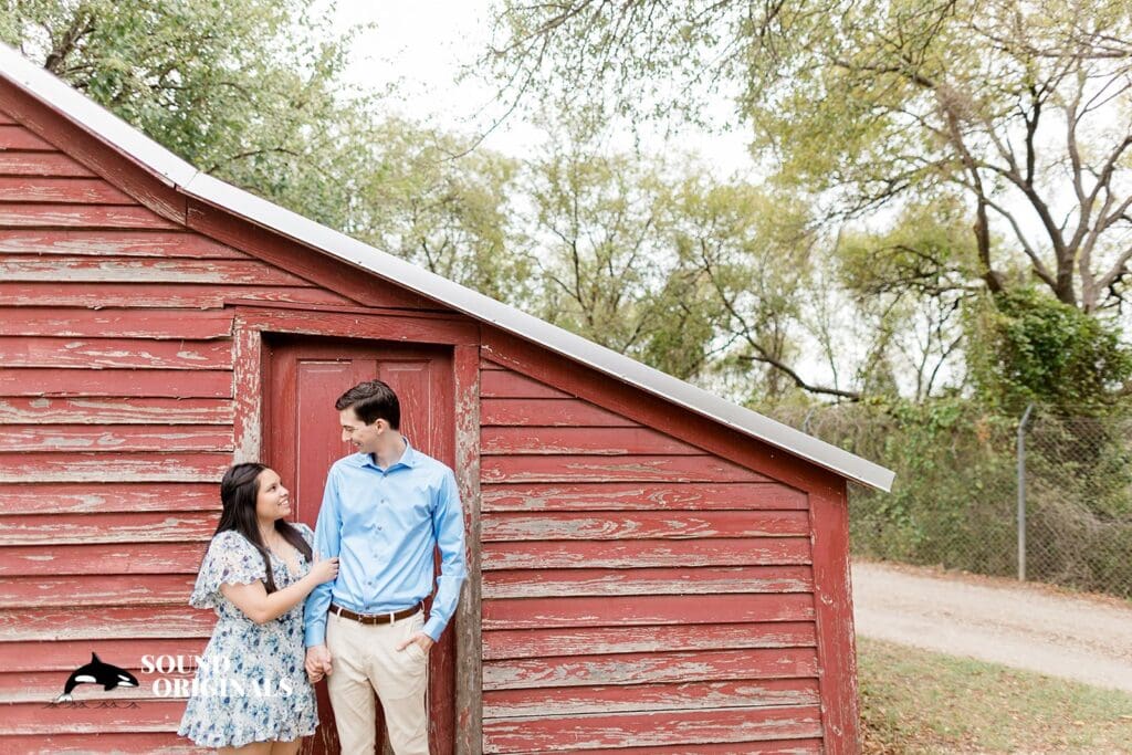 Cedar Hill Engagement // Blake + Hannah -