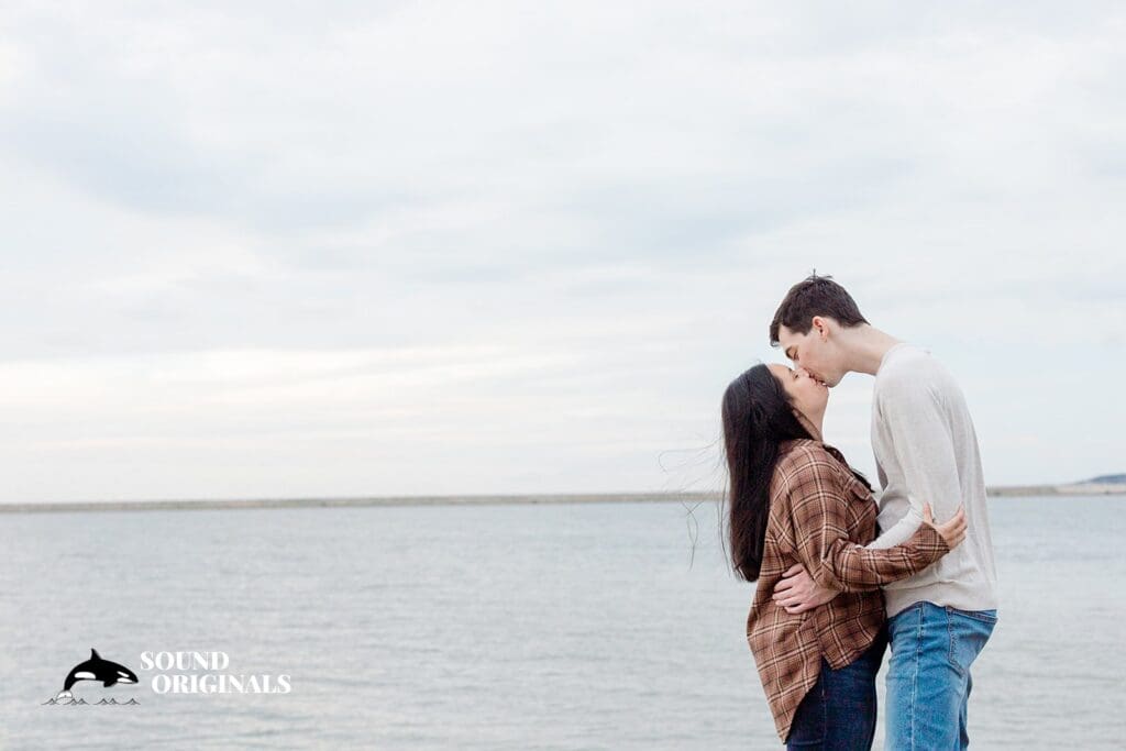 Cedar Hill Engagement // Blake + Hannah -