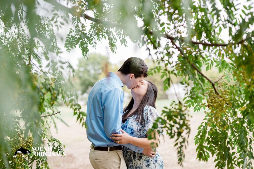 Cedar Hill Engagement // Blake + Hannah -