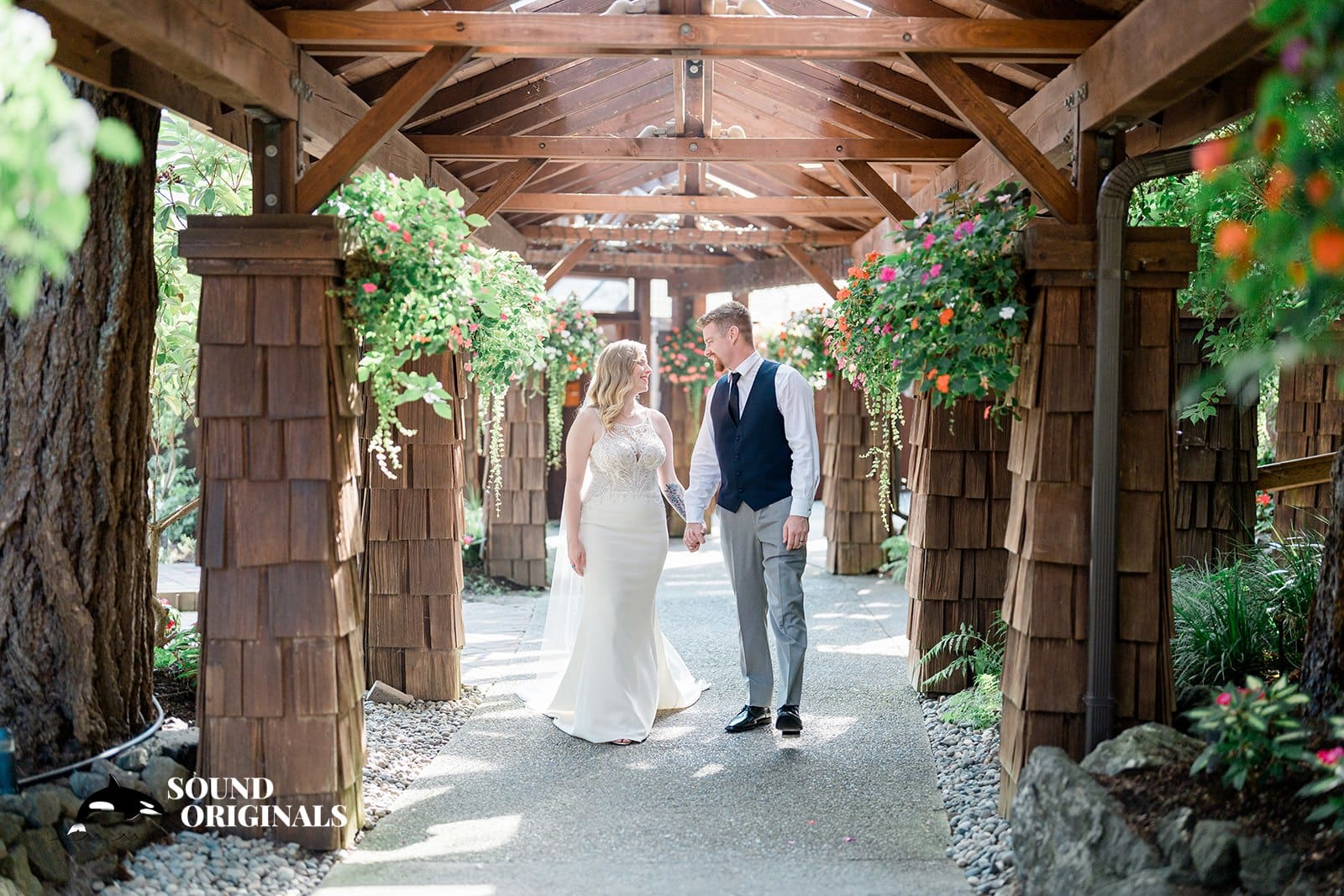 Kiana Lodge Wedding // Rachel + Justin -