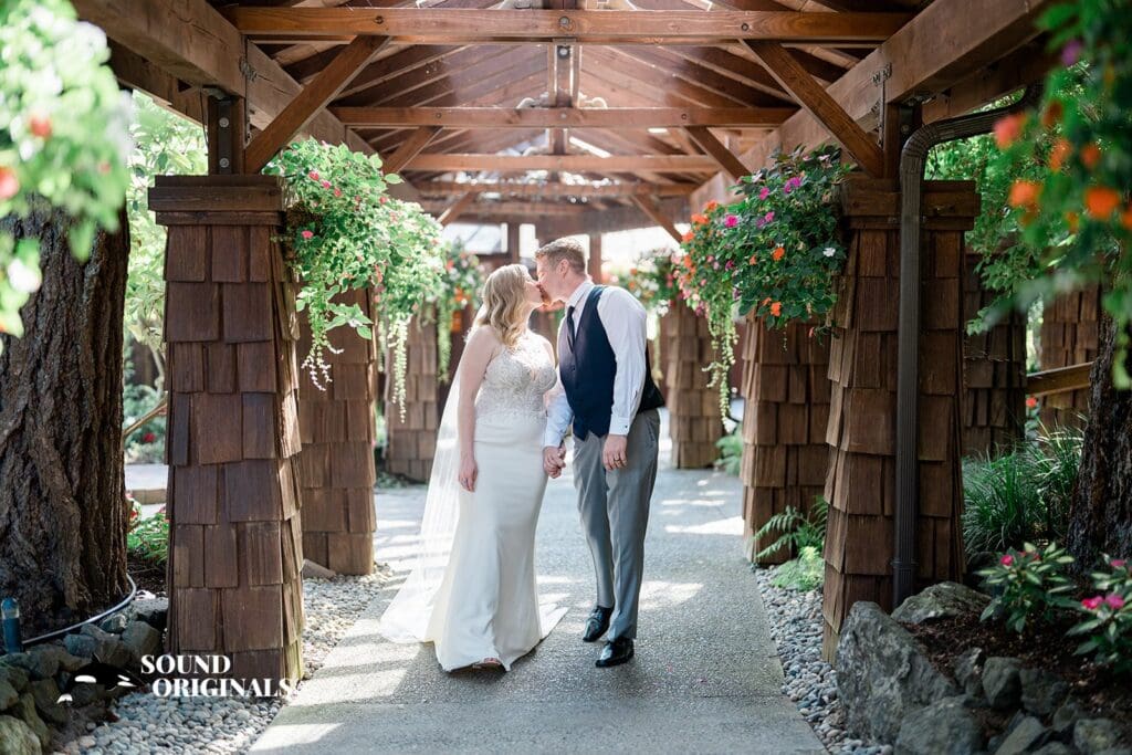 Kiana Lodge Wedding // Rachel & Justin -