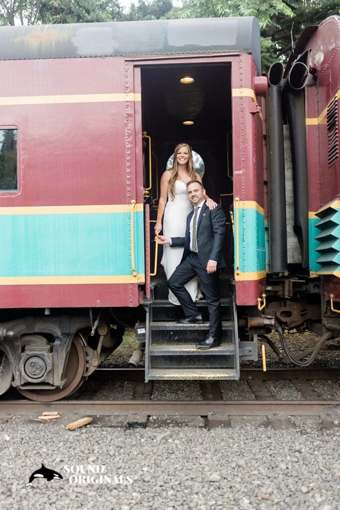 The Ruins Hood River Wedding // Lauren + Zac -