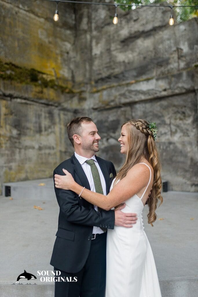The Ruins Hood River Wedding // Lauren + Zac -