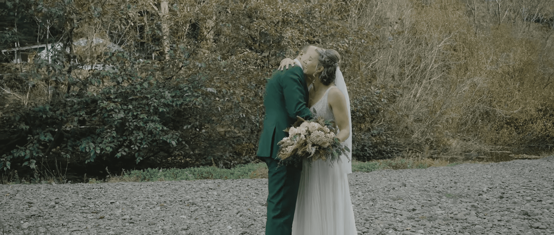 Private Home- California Wedding Video // Lizzy & Phil -