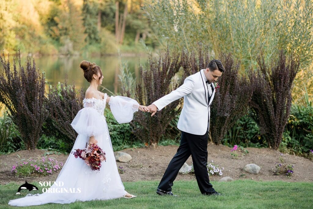 Lake Wilderness Lodge Wedding // Maria + Jonah -