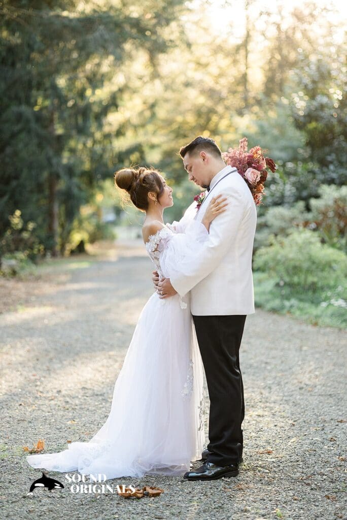 Lake Wilderness Lodge Wedding // Maria + Jonah -