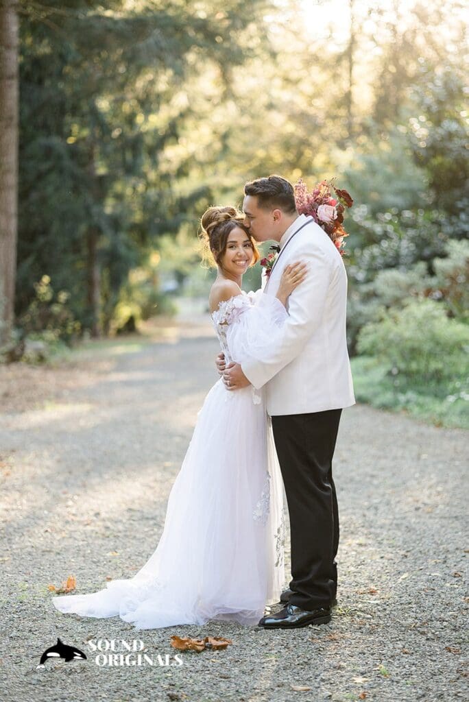 Lake Wilderness Lodge Wedding // Maria + Jonah -