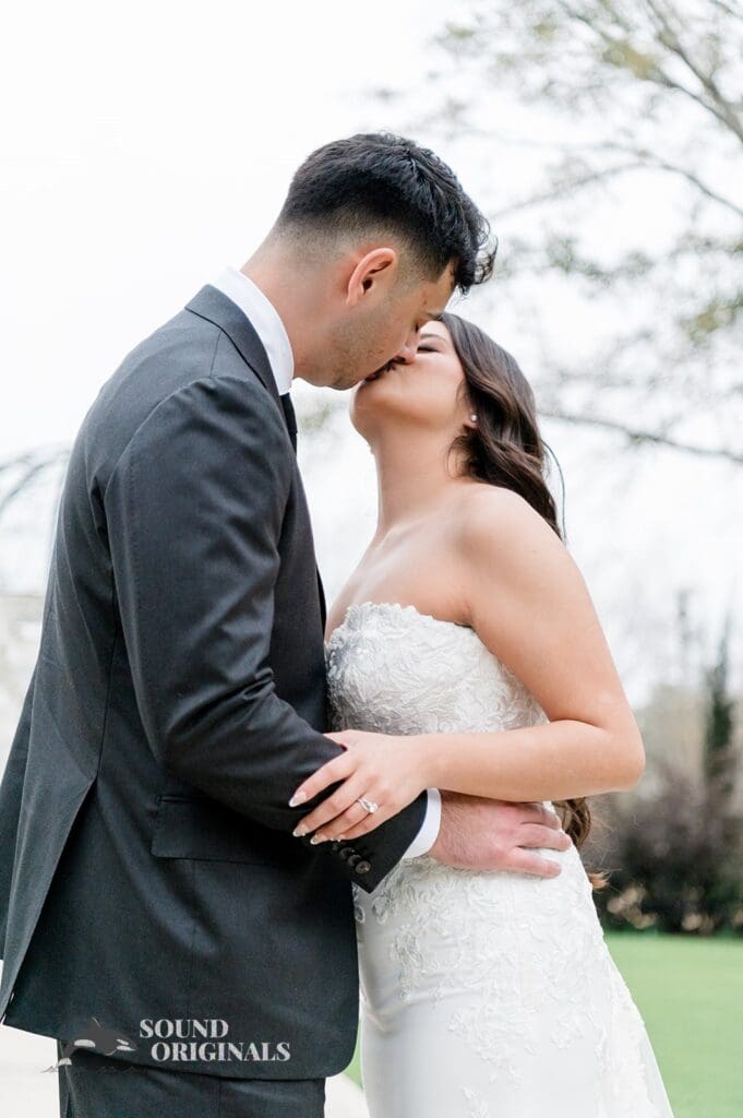 Starshine Texas Wedding // Brandon + Laura -