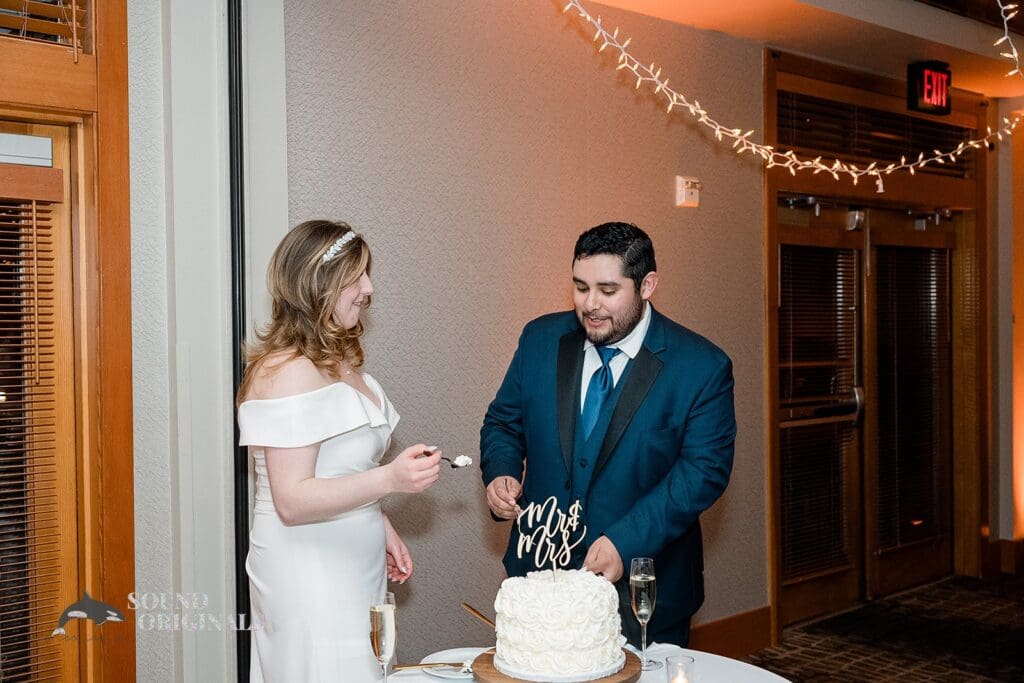 Willows Lodge Wedding // Amanda + Bryan -