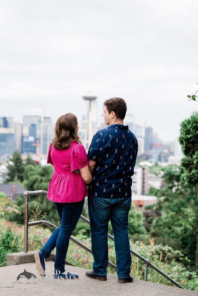 25 STUNNING Locations for Engagement Photos in Seattle -