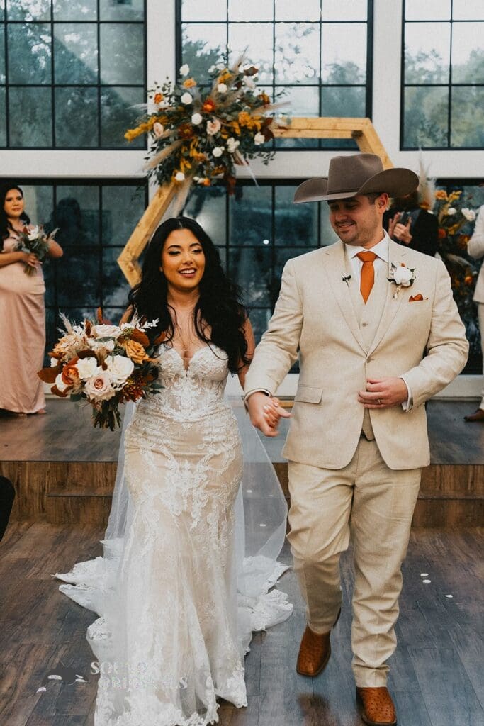 Morgan Creek Barn Wedding // Lorena + Justin -