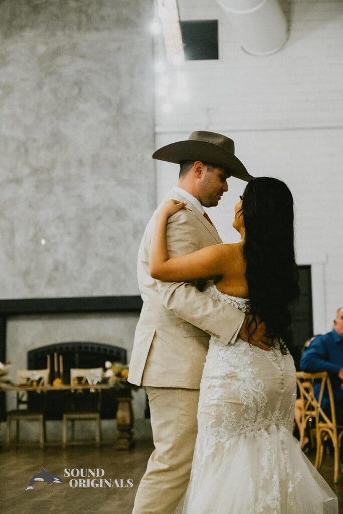 Morgan Creek Barn Wedding // Lorena + Justin -