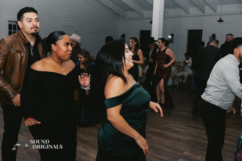 Morgan Creek Barn Wedding // Lorena + Justin -