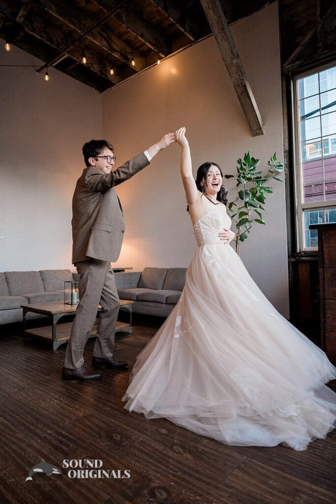 SoDo Park Wedding // Reeghan + Cameron -