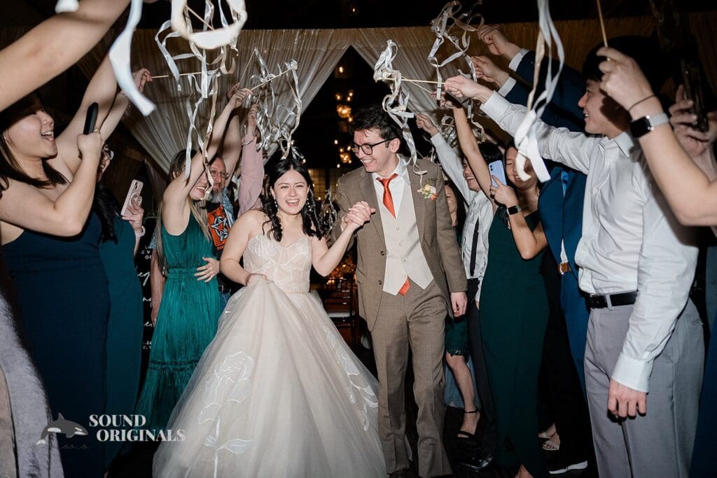 SoDo Park Wedding // Reeghan + Cameron -