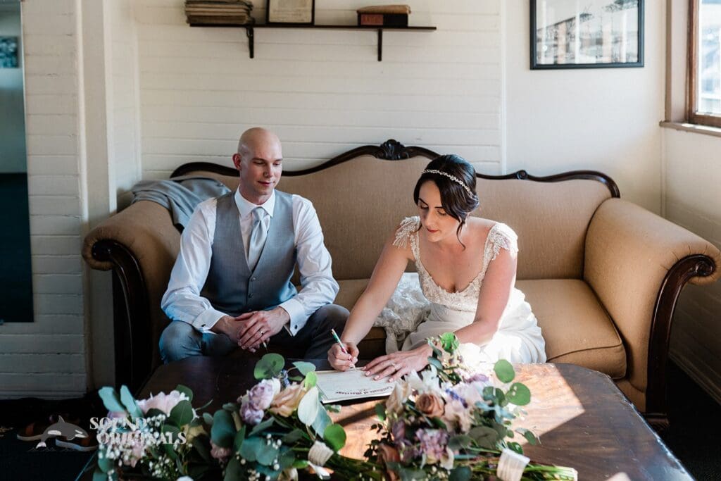 MV Skansonia Wedding // Sophie + Brandon -
