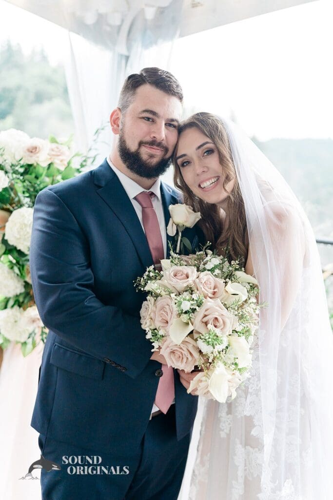 Salish Lodge & Spa Wedding // Amanda + Zachary -