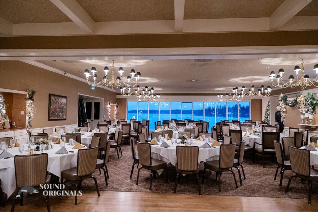 Tacoma Country & Golf Club Wedding // Brianna & Erik -