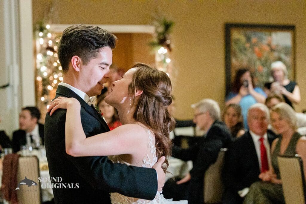 Tacoma Country & Golf Club Wedding // Brianna & Erik -