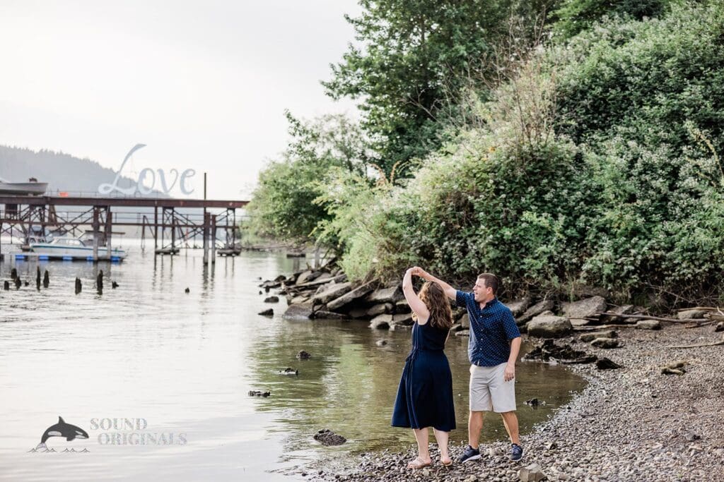Cathedral Park Engagement // Emily + Nick -