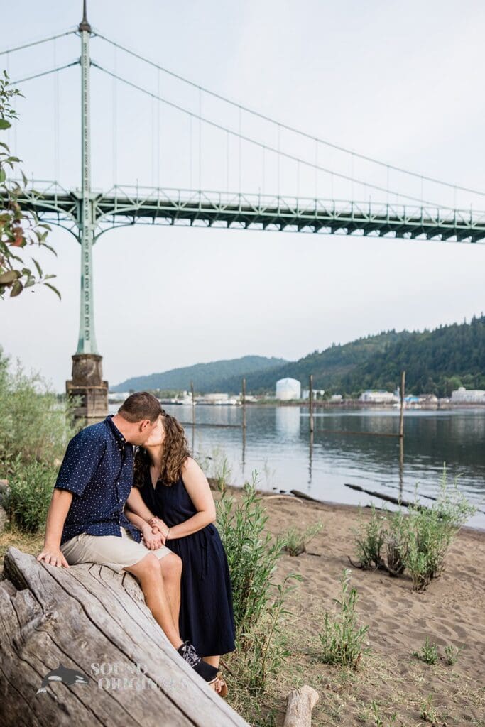 Cathedral Park Engagement // Emily + Nick -