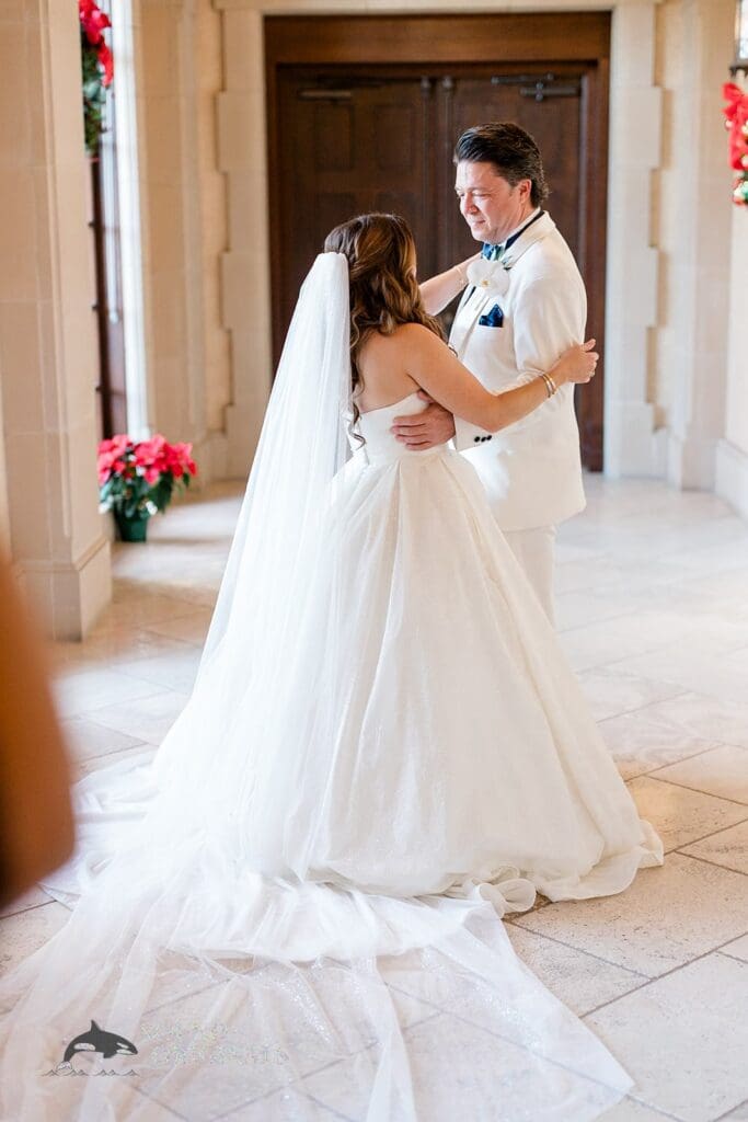Dallas Country Club Wedding // Emily + John-Isaac -